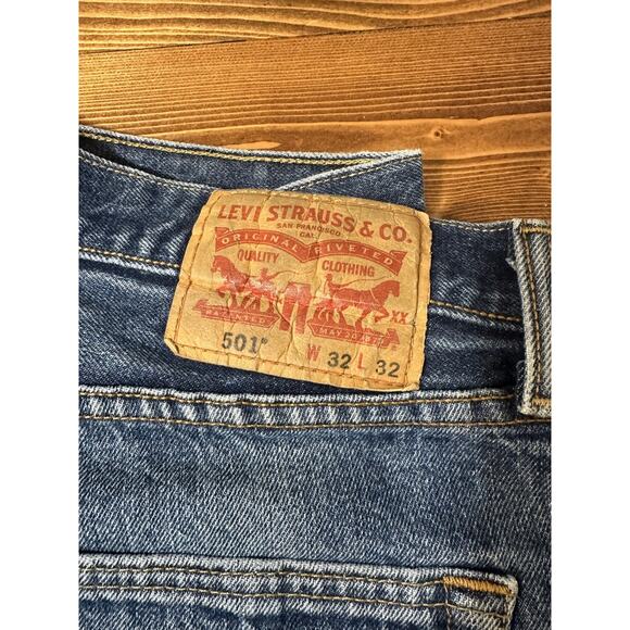 Levi's 501 Jeans Mens 32x32 Blue Denim Button Fly Straight Leg Classic Red Tab - Picture 3 of 6